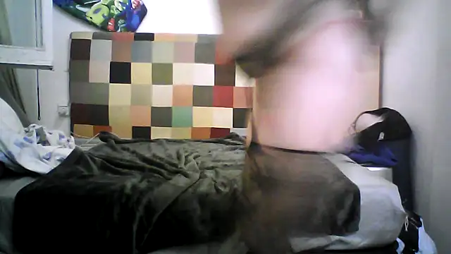 tuplaceroll online show from October 1, 2025, 2:27 am