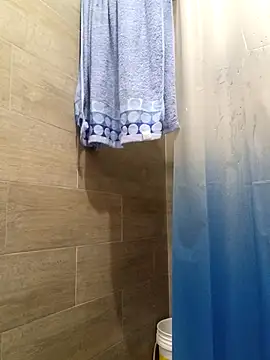 ThiagoFernandezChancay25 online show from September 29, 2025, 12:00 pm