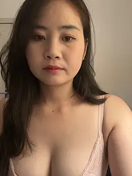 wly2028 online show from April 20, 2026, 11:46 am