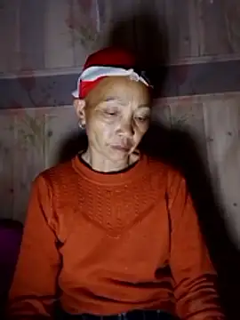 -Xuka-200 online show from December 3, 2025, 11:42 am