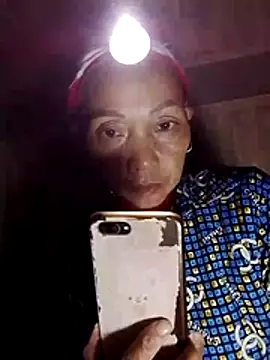 Snapshot of -Xuka-200 chatting on November 29, 2025, 12:38 pm -Xuka-200 online show from November 29, 2025, 12:38 pm