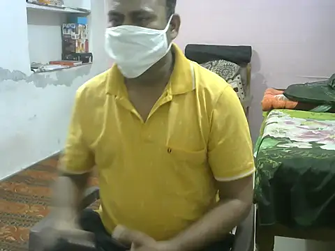 Famit025 online show from February 10, 2026, 6:07 pm