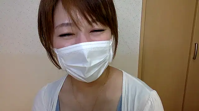 kitty kyoto online show from October 3, 2025, 3:02 pm