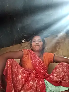 Snapshot of Cm_pooja chatting on November 1, 2025, 5:57 am Cm pooja online show from November 1, 2025, 5:57 am