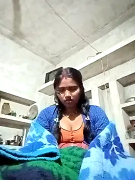 Snapshot of Cm_pooja chatting on December 1, 2025, 6:42 pm Cm pooja online show from December 1, 2025, 6:42 pm