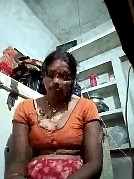 Snapshot of Cm_pooja chatting on October 2, 2025, 10:13 pm Cm pooja online show from October 2, 2025, 10:13 pm