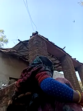 Snapshot of Cm_pooja chatting on November 29, 2025, 4:01 am Cm pooja online show from November 29, 2025, 4:01 am