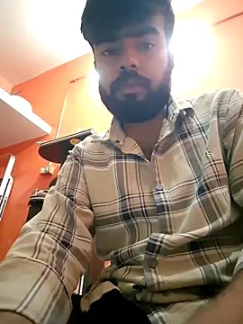 Snapshot of soniriyaa010101 chatting on November 3, 2025, 7:46 am soniriyaa010101 online show from November 3, 2025, 7:46 am