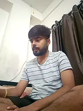 Snapshot of soniriyaa010101 chatting on July 17, 2026, 6:49 pm soniriyaa010101 online show from July 17, 2026, 6:49 pm