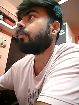 Snapshot of soniriyaa010101 chatting on November 5, 2025, 8:28 am soniriyaa010101 online show from November 5, 2025, 8:28 am