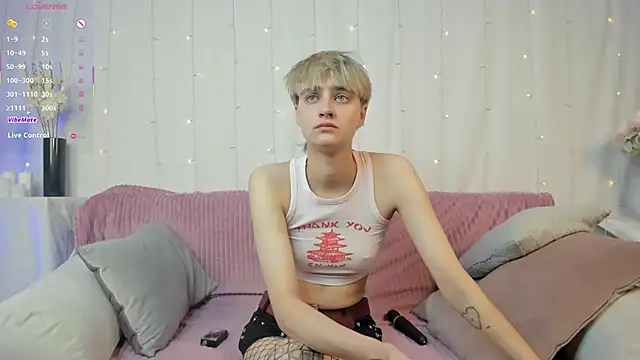 Astrellia online show from October 11, 2025, 7:15 pm