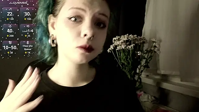 Alice Zev online show from October 28, 2025, 4:28 pm