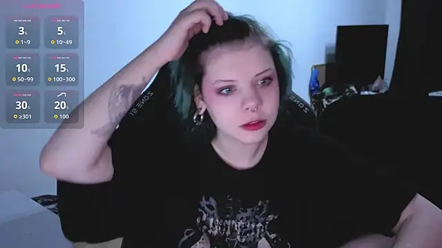 Alice Zev online show from September 14, 2025, 3:23 pm