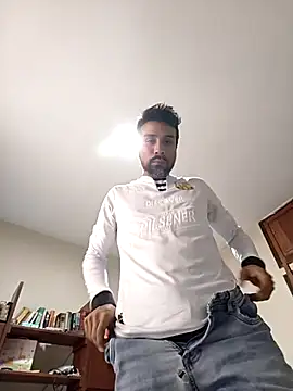 Mac50rus online show from September 10, 2025, 5:12 pm