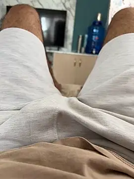 Snapshot of sunnu_97_ chatting on October 21, 2025, 5:40 am sunnu 97 online show from October 21, 2025, 5:40 am