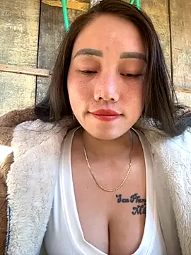 Snapshot of chipp-bong chatting on November 26, 2025, 2:00 am chipp-bong online show from November 26, 2025, 2:00 am