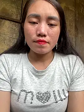 Snapshot of chipp-bong chatting on September 12, 2025, 1:17 am chipp-bong online show from September 12, 2025, 1:17 am