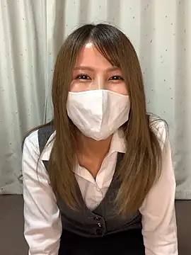 -Hikari-00- online show from September 18, 2025, 4:37 am