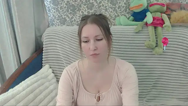 Snapshot of LesanaMagic chatting on June 4, 2026, 9:36 am LesanaMagic online show from June 4, 2026, 9:36 am