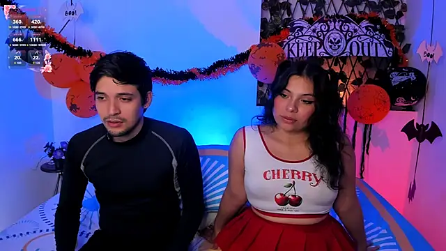 Snapshot of kylietimothee chatting on November 2, 2025, 5:18 pm kylietimothee online show from November 2, 2025, 5:18 pm