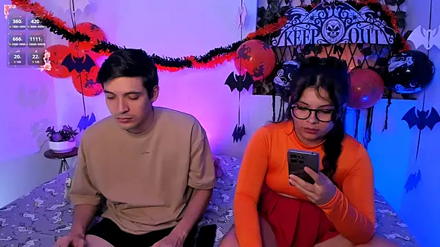 Snapshot of kylietimothee chatting on October 25, 2025, 5:02 pm kylietimothee online show from October 25, 2025, 5:02 pm