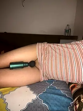 pranjal00000 online show from September 18, 2025, 1:36 pm