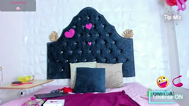 Caroline daring online show from February 20, 2026, 11:45 am