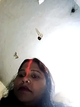 SweetKomal89 online show from October 25, 2025, 1:12 pm