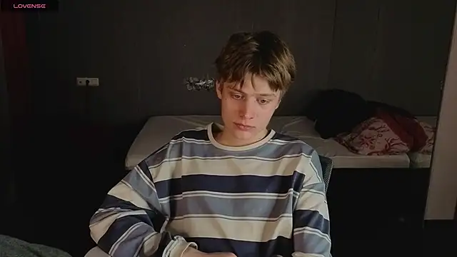 LouieEvans online show from October 9, 2025, 3:45 pm