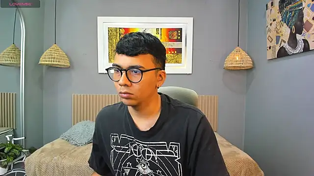 titanxero online show from September 29, 2025, 12:44 pm