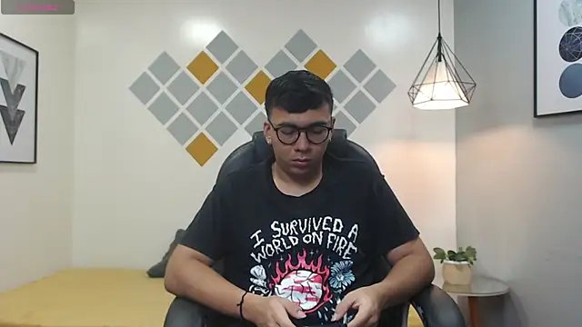 titanxero online show from September 22, 2025, 12:55 pm