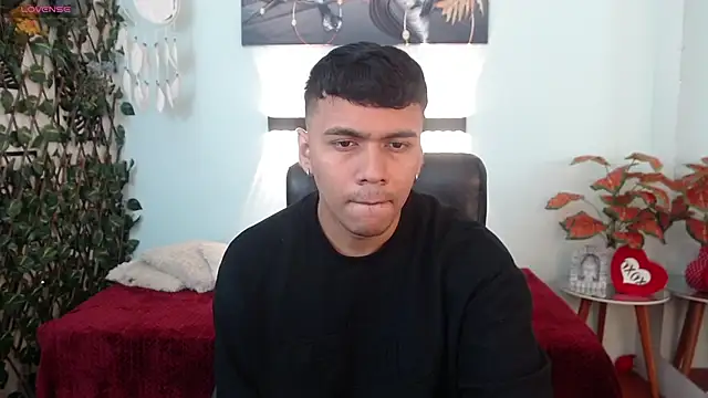 titanxero online show from September 19, 2025, 12:42 pm