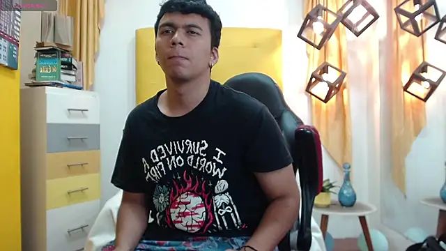 titanxero online show from September 15, 2025, 4:18 pm