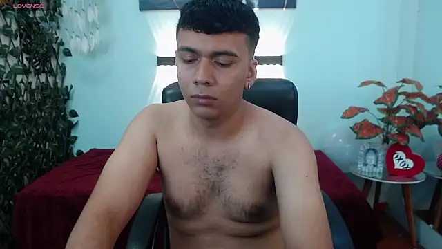 titanxero online show from September 21, 2025, 1:38 pm