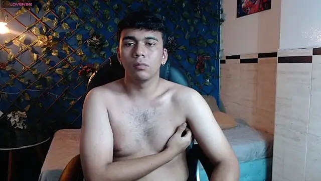 titanxero online show from November 26, 2025, 8:09 pm