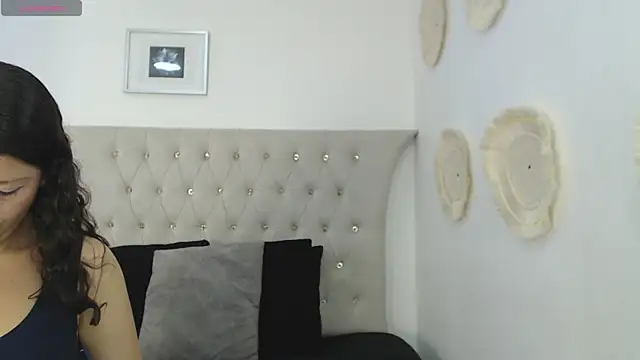 Snapshot of Keety_Brown chatting on September 19, 2025, 12:31 pm Keety Brown online show from September 19, 2025, 12:31 pm