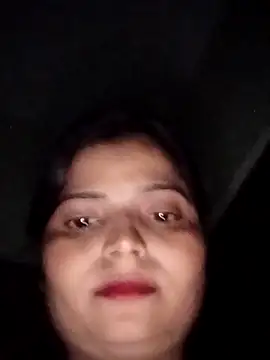 Hot-Pooja25 online show from April 10, 2026, 5:42 pm