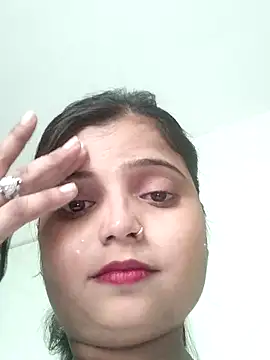 Hot-Pooja25 online show from March 24, 2026, 5:07 am