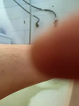 Treport84 online show from November 21, 2025, 2:16 pm