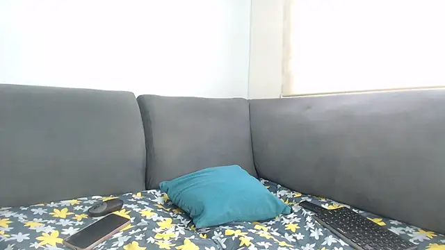 MelissaCooper   online show from October 6, 2025, 8:42 pm