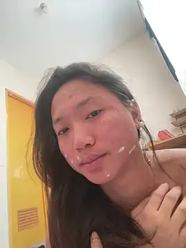 cassie cakes online show from April 11, 2026, 3:03 am