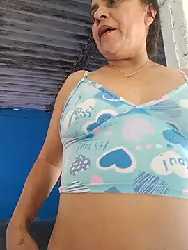 Lucerito-Hot online show from October 6, 2025, 12:50 pm