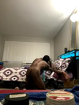 toy-boyluv online show from October 21, 2025, 10:53 pm