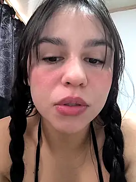 Snapshot of Daniela-rosee chatting on November 29, 2025, 9:26 pm Daniela-rosee online show from November 29, 2025, 9:26 pm