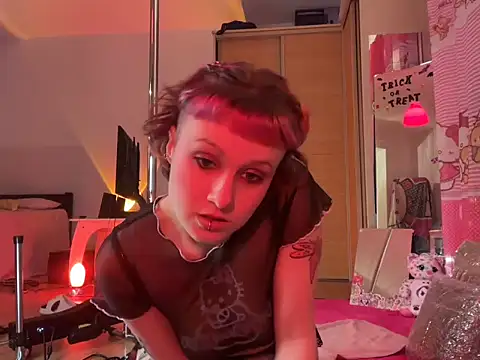 MystiqueRoxy online show from November 2, 2025, 12:15 am