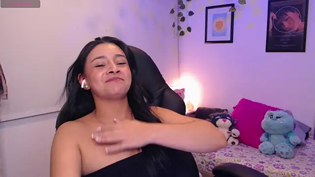 MarilynWhite  online show from October 5, 2025, 11:28 pm