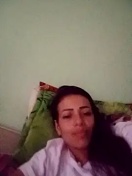 Mariam Lopez   online show from March 18, 2026, 8:32 pm