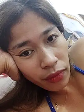 Snapshot of Sweet_Asian25 chatting on December 19, 2025, 7:00 am Sweet Asian25 online show from December 19, 2025, 7:00 am