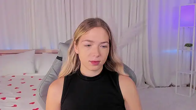 Susan Mimi online show from October 5, 2025, 2:46 am