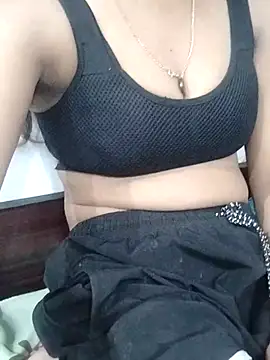 Your Ayesha56 online show from April 13, 2026, 6:45 pm